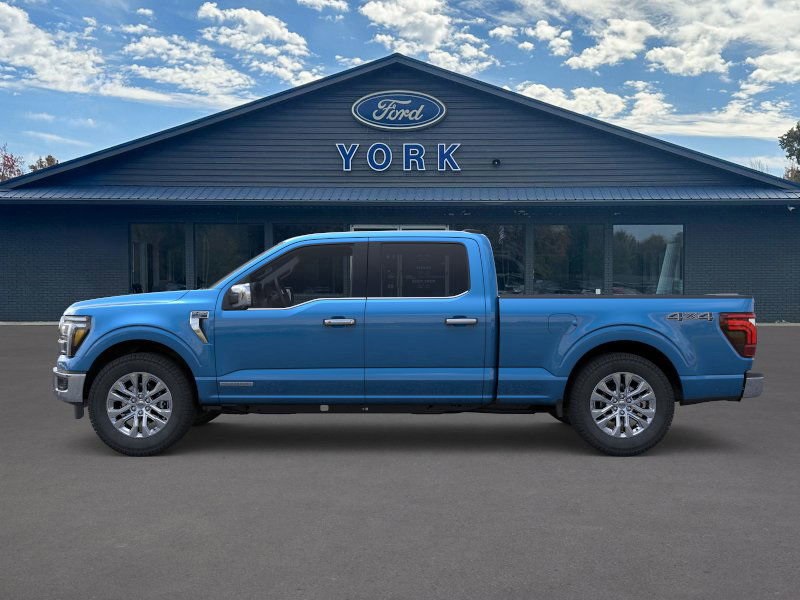 2025 Ford F-150 Lariat photo 3