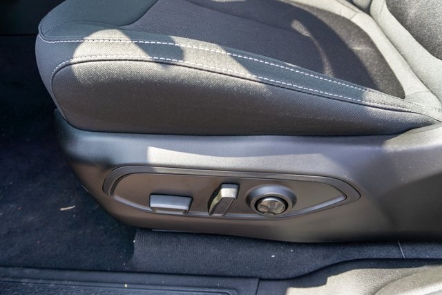 2025 Jeep Grand Cherokee Laredo X photo 12