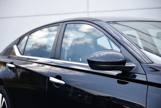 2022 Nissan Altima 2.5 SV photo 4