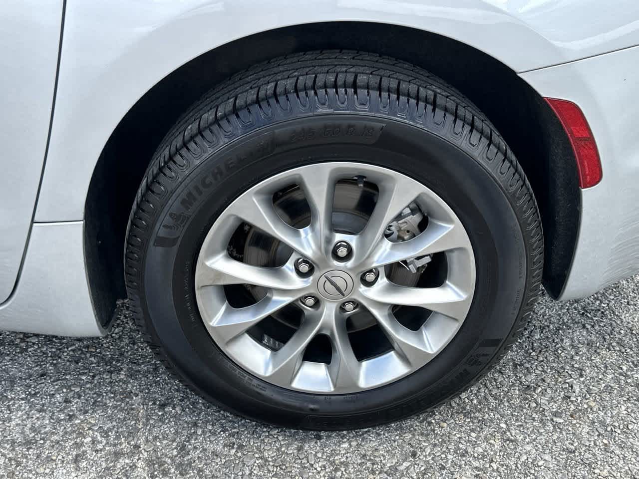 2023 Chrysler Pacifica Touring L photo 62