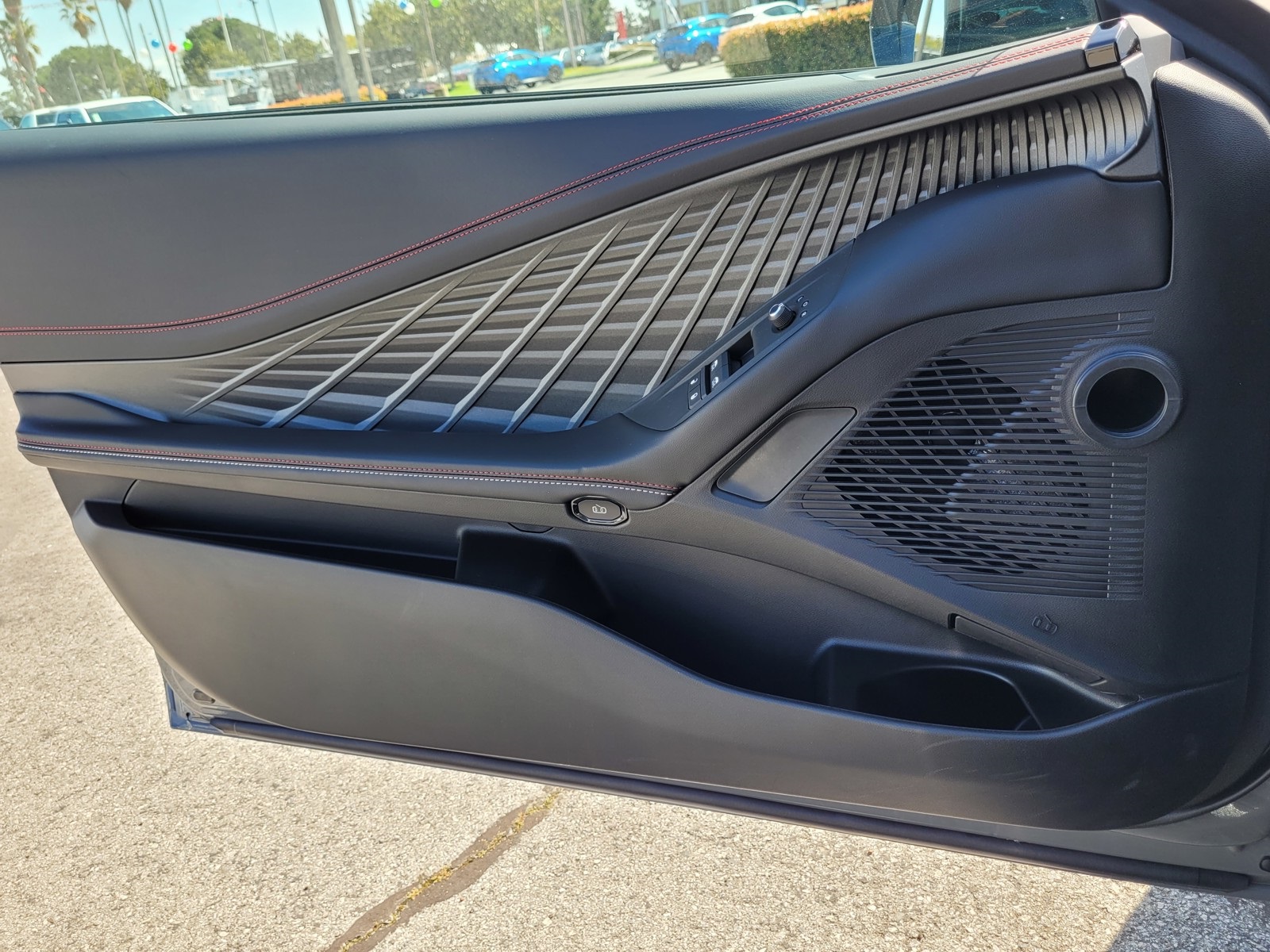 2025 Dodge Charger R/T photo 24