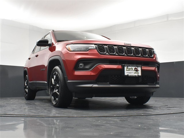 2025 Jeep Compass North Edition Latitude photo 15