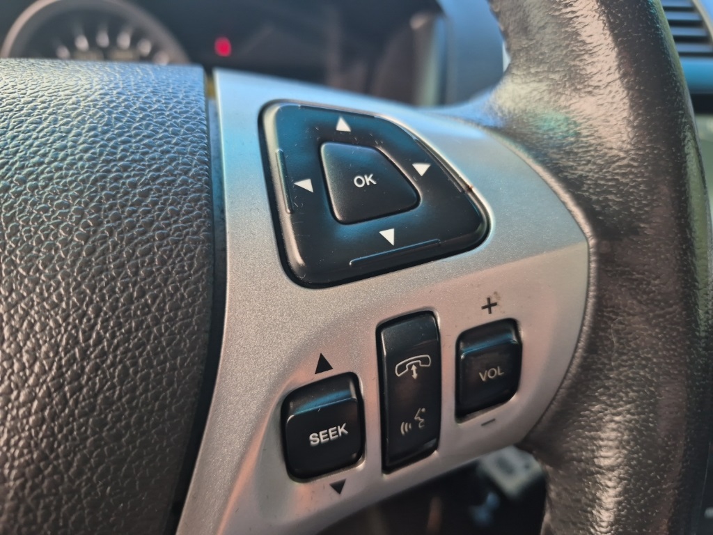 2015 Ford Explorer XLT photo 20