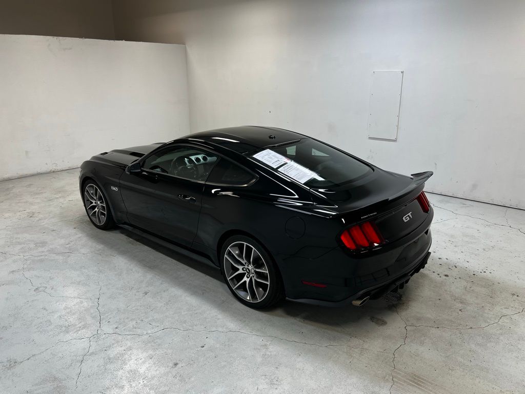 2016 Ford Mustang GT Premium photo 3