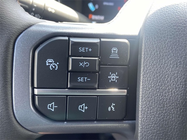 2025 Ford F-150 Lariat photo 17