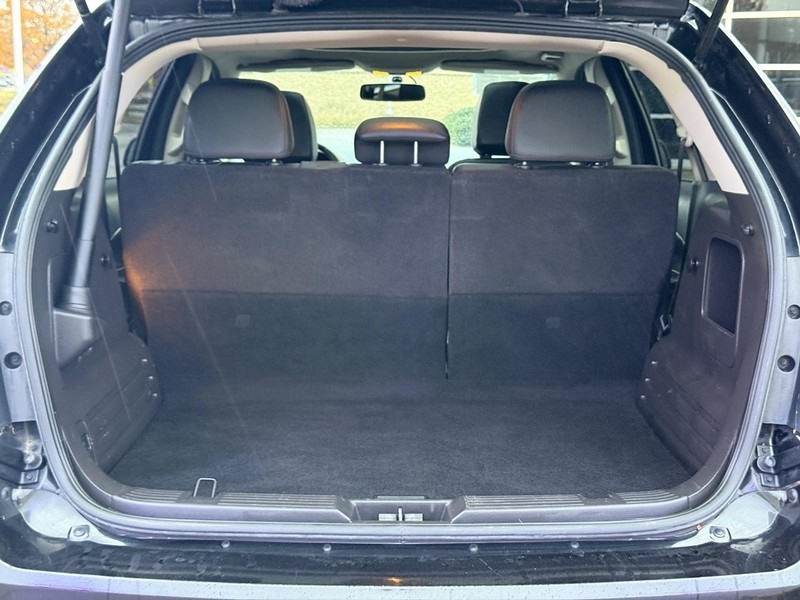 2014 Ford Edge SEL photo 4