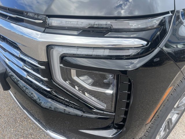 2025 Chevrolet Tahoe LT photo 9