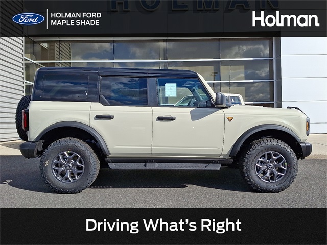 2025 Ford Bronco 4-Door Badlands's photo