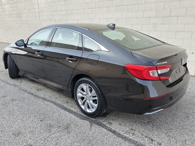 2018 Honda Accord LX photo 2