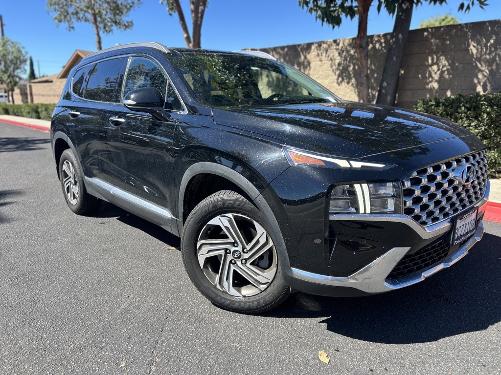 Used 2023 Black Hyundai SEL image 1