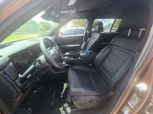 2025 Hyundai Santa Fe Calligraphy photo 2