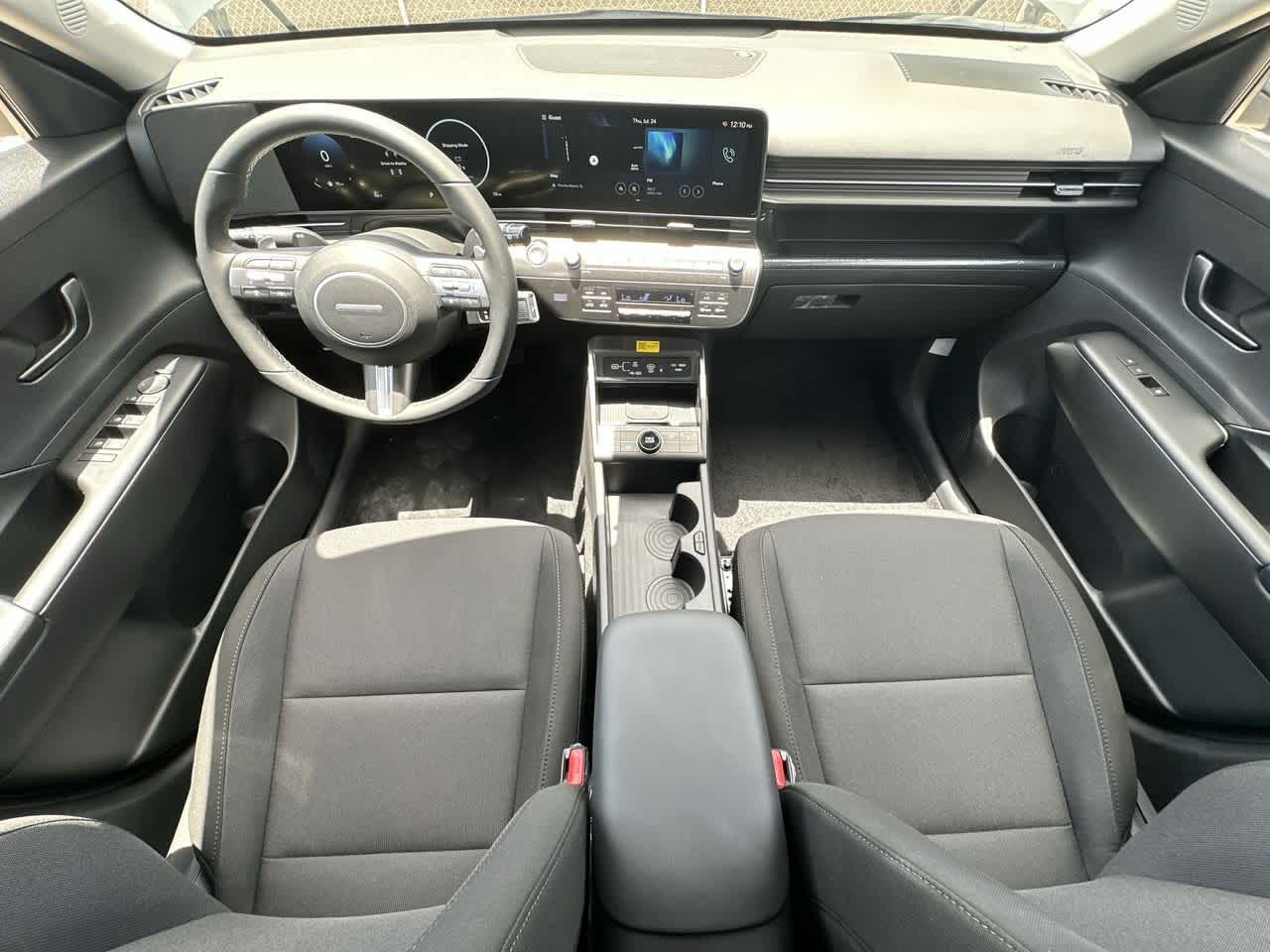 2025 Hyundai Kona SEL photo 22