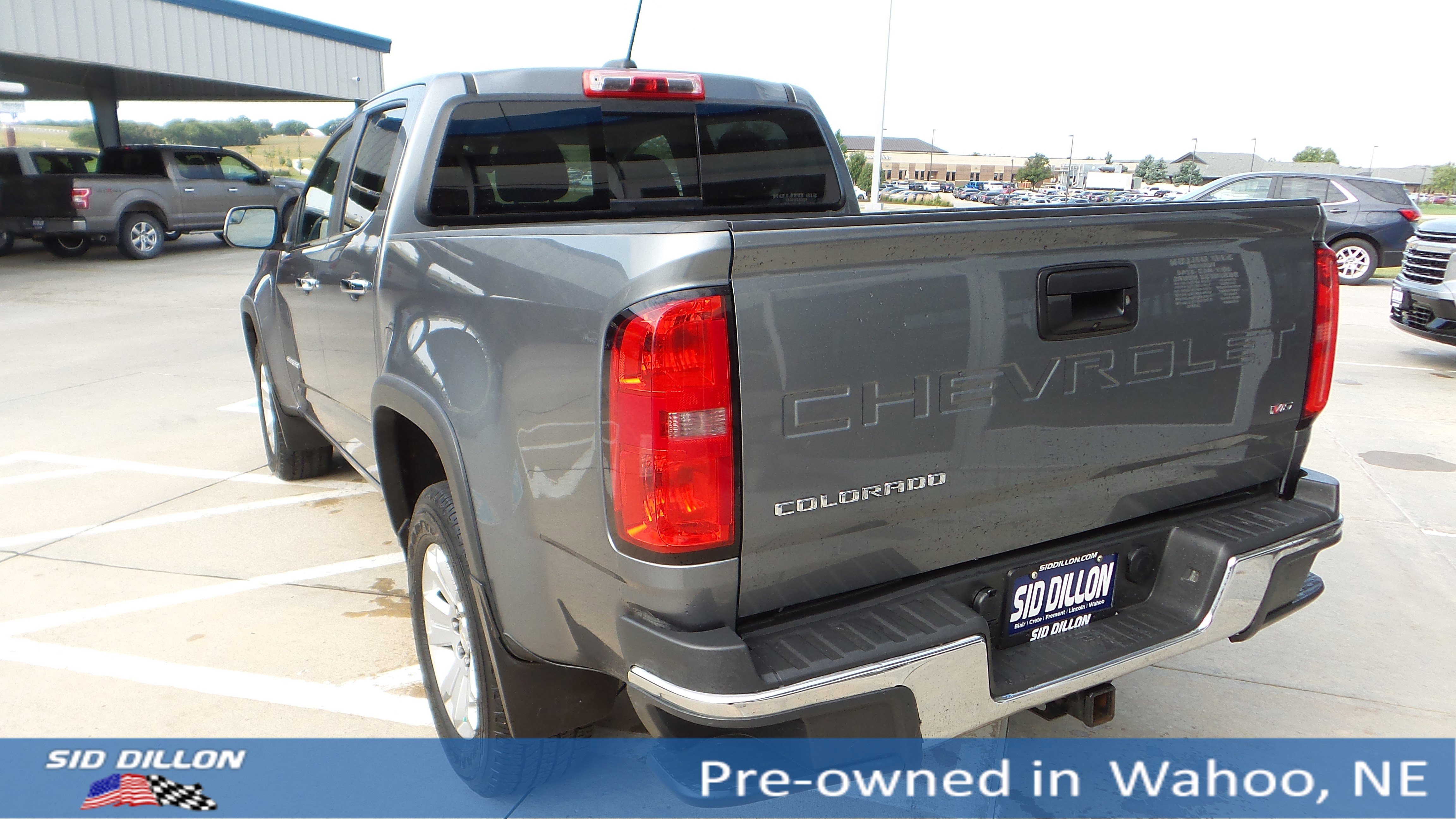 2022 Chevrolet Colorado LT photo 3