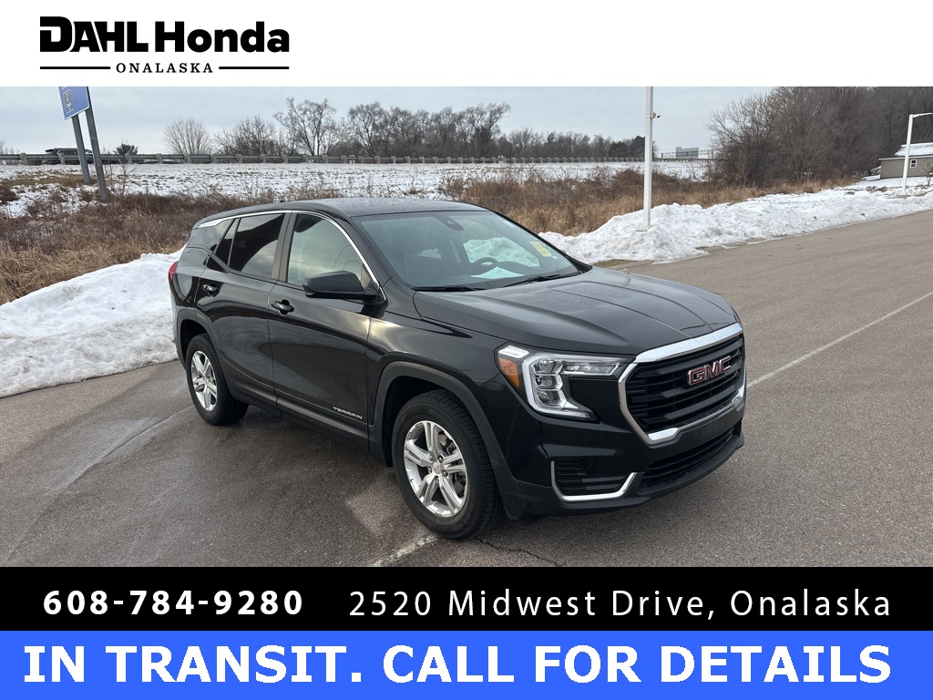 2024 GMC Terrain SLE's photo