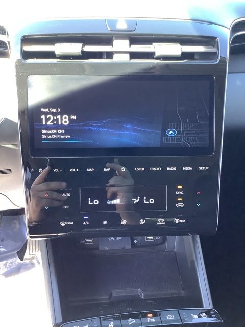 2022 Hyundai Tucson Limited photo 29