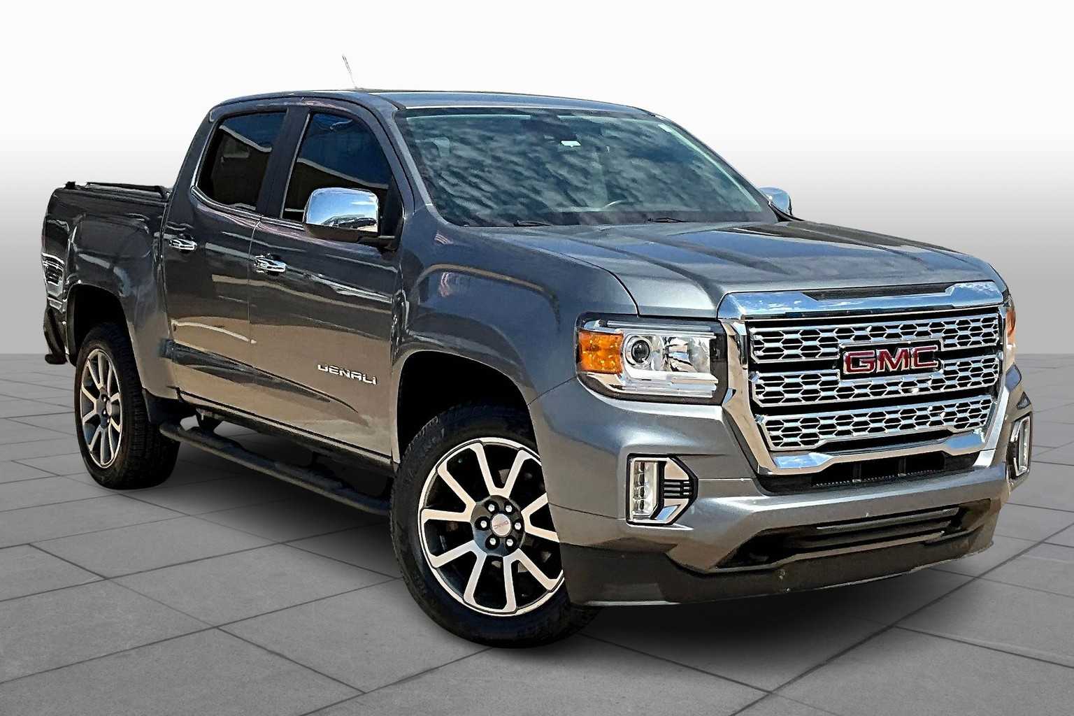 2022 Gmc Canyon Denali photo 2