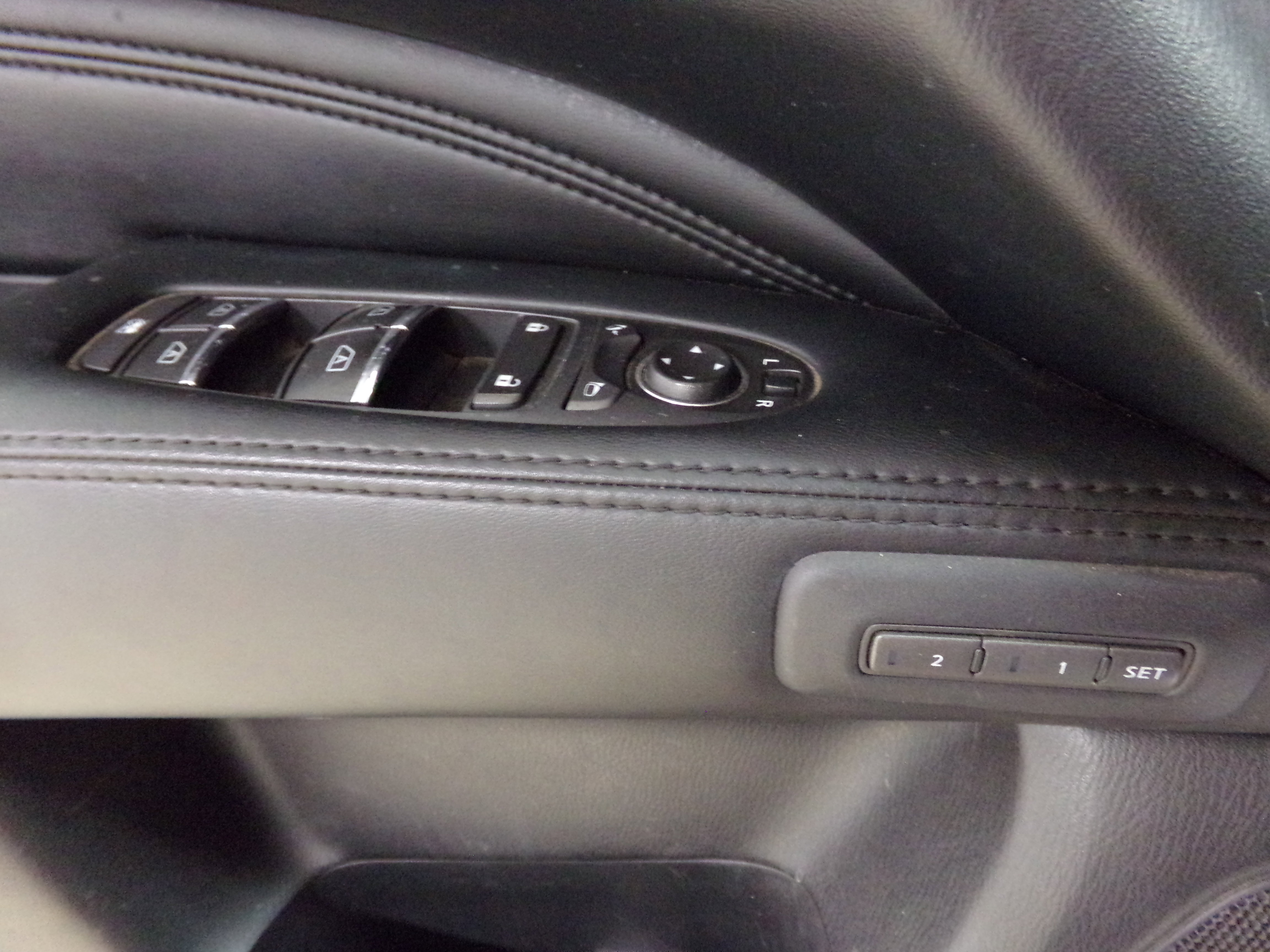 2014 Infiniti QX60 photo 8