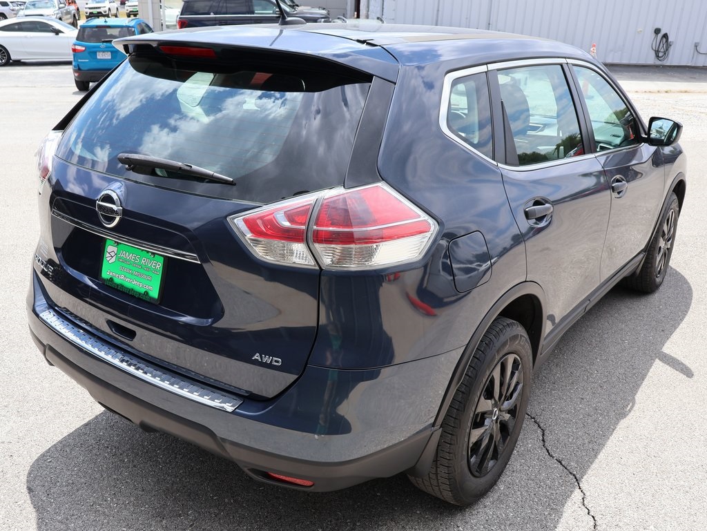 2016 Nissan Rogue S photo 5
