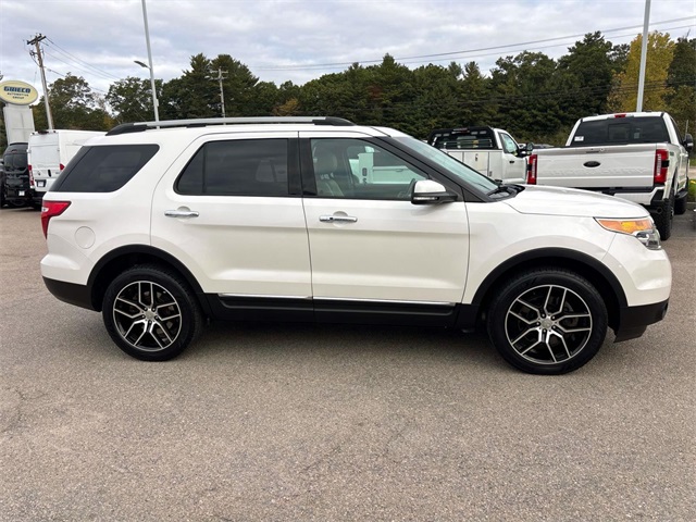 2015 Ford Explorer Limited photo 2