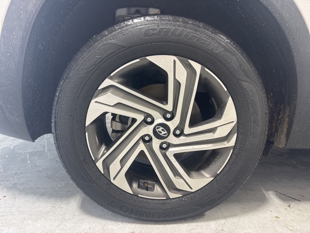 2022 Hyundai Santa Fe SEL photo 3