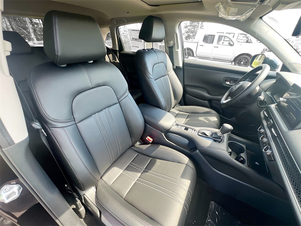 2026 Honda HR-V EX-L photo 28