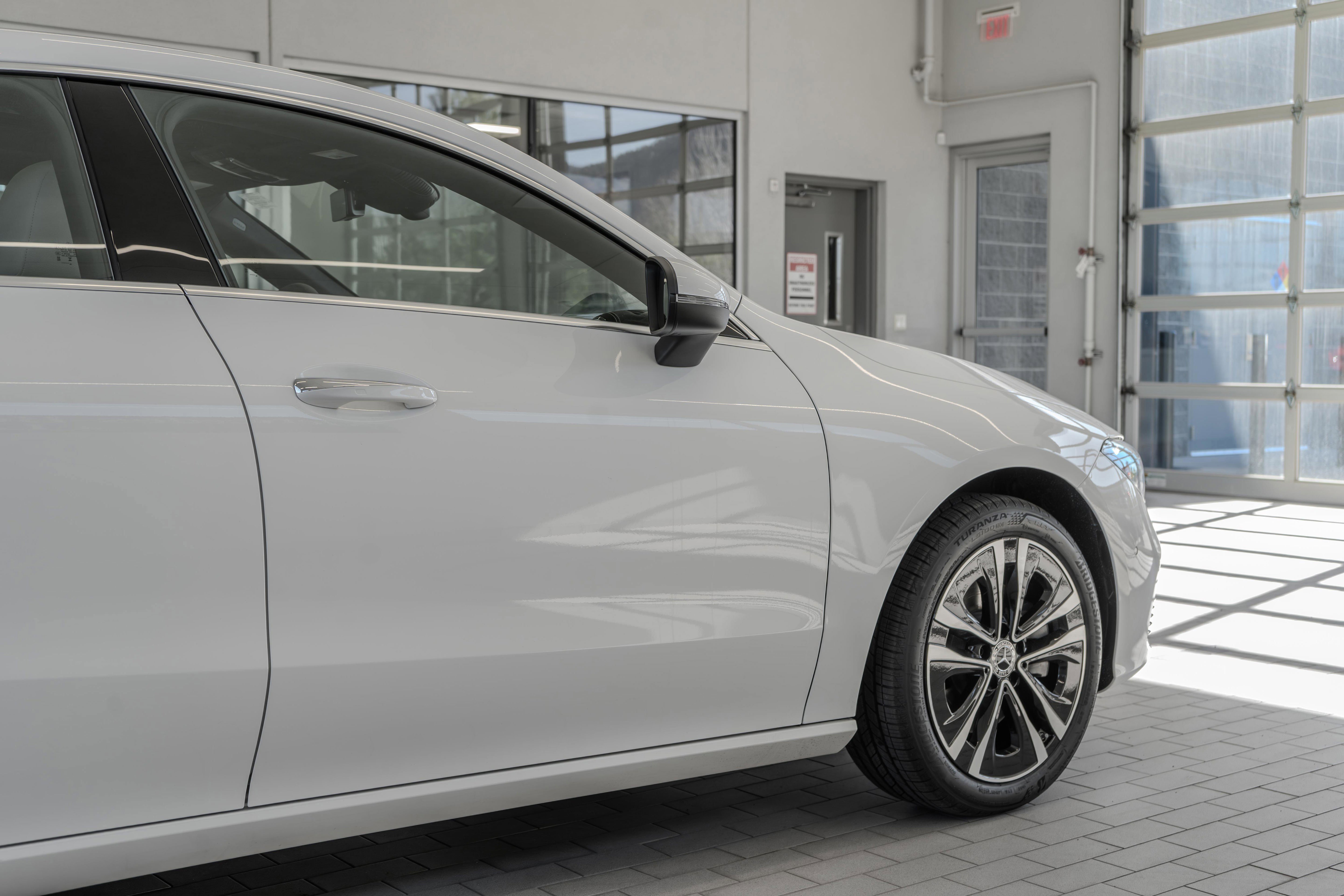 2025 Mercedes Benz CLA 250 4MATIC photo 6