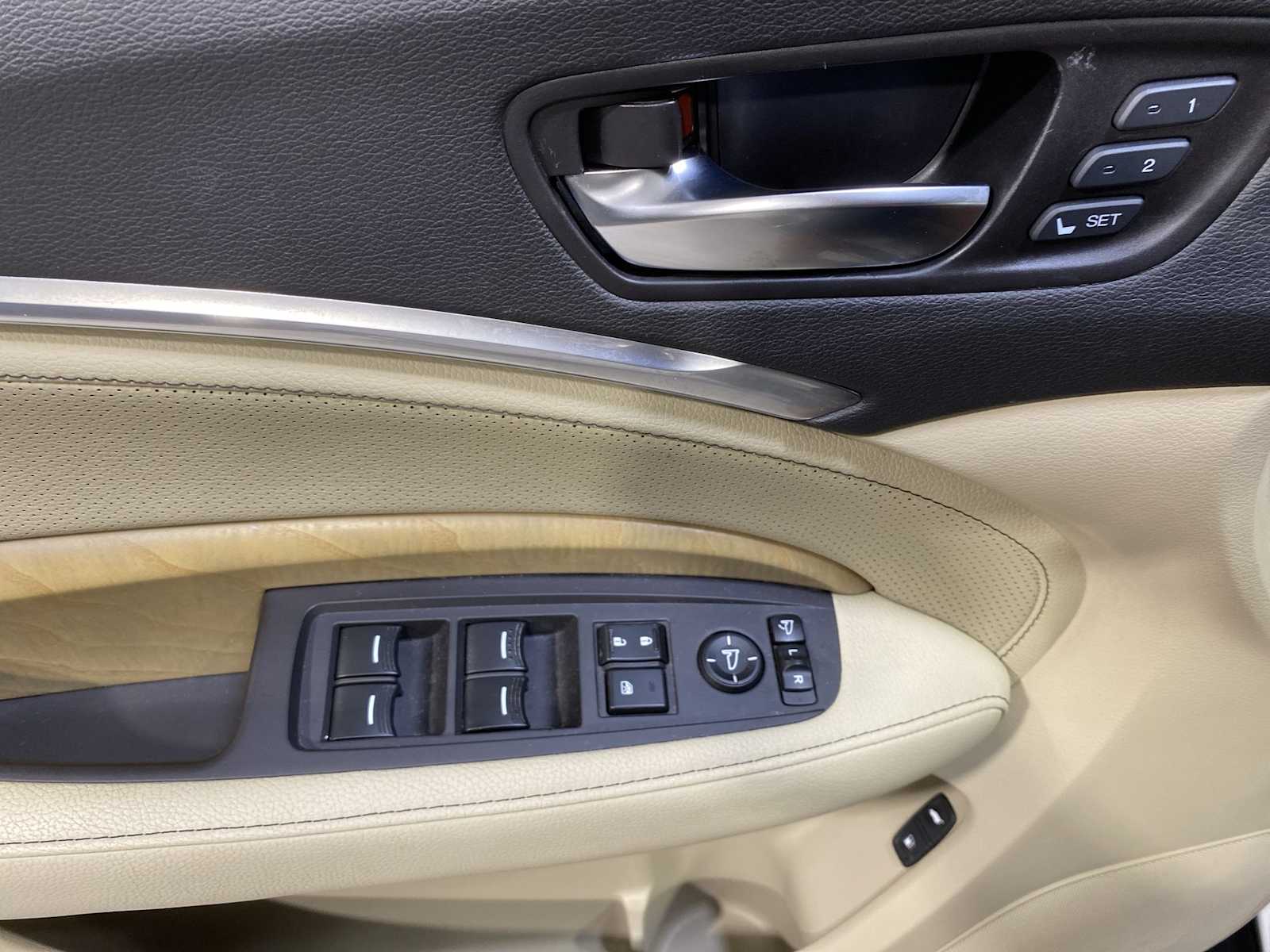 2020 Acura MDX Technology SH-AWD photo 21