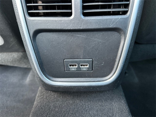 2023 Dodge Charger R/T photo 14