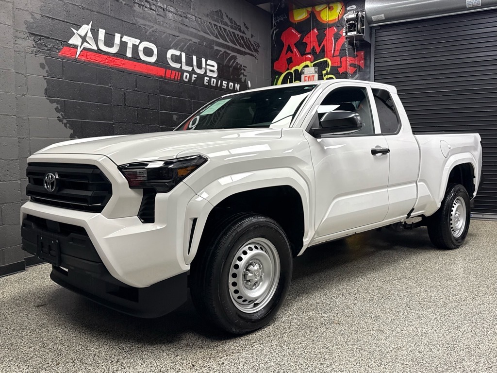 2025 Toyota Tacoma SR photo 3