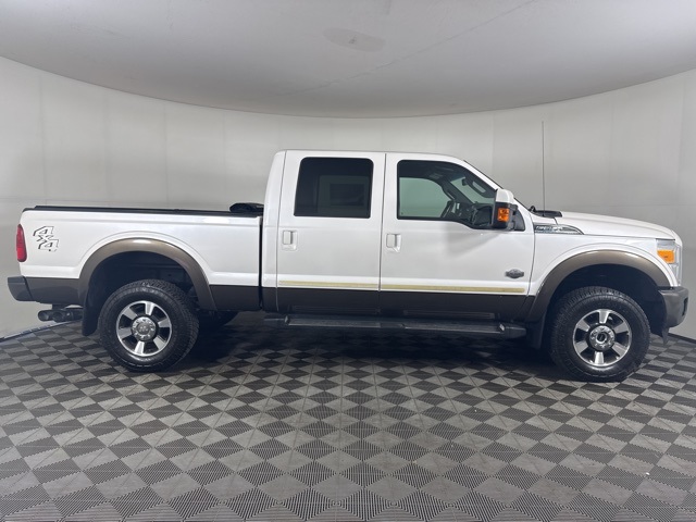 2016 Ford F-350 King Ranch photo 2