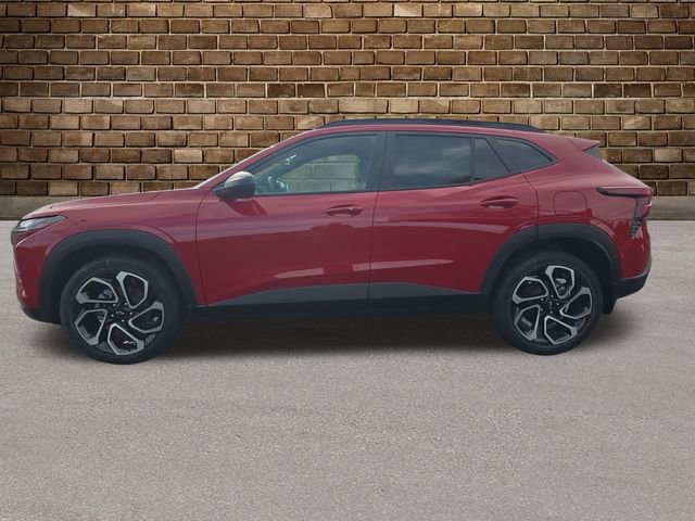 2026 Chevrolet Trax photo 2