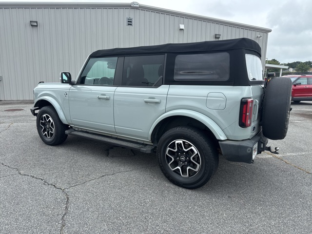 2022 Ford Bronco Outer Banks photo 4