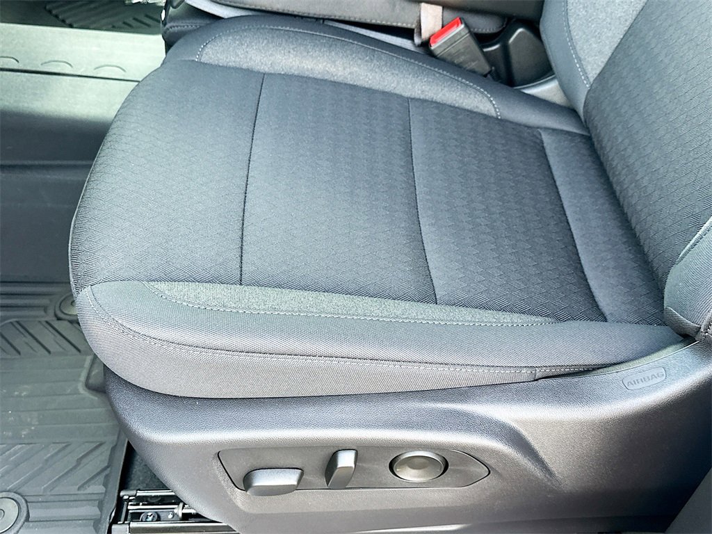 2025 Chevrolet Silverado 1500 RST photo 14