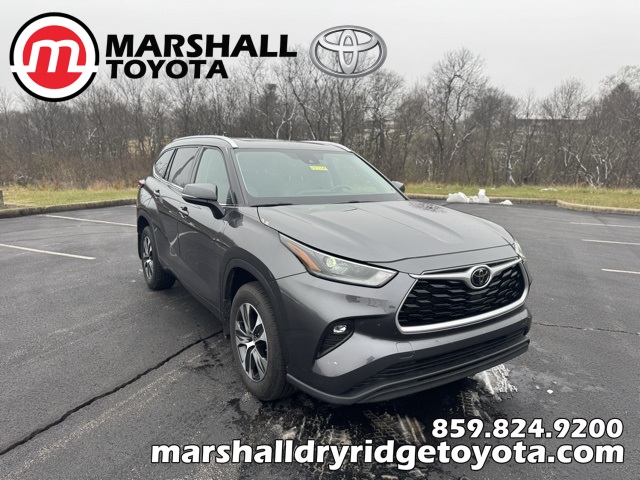 2021 Toyota Highlander XLE's photo