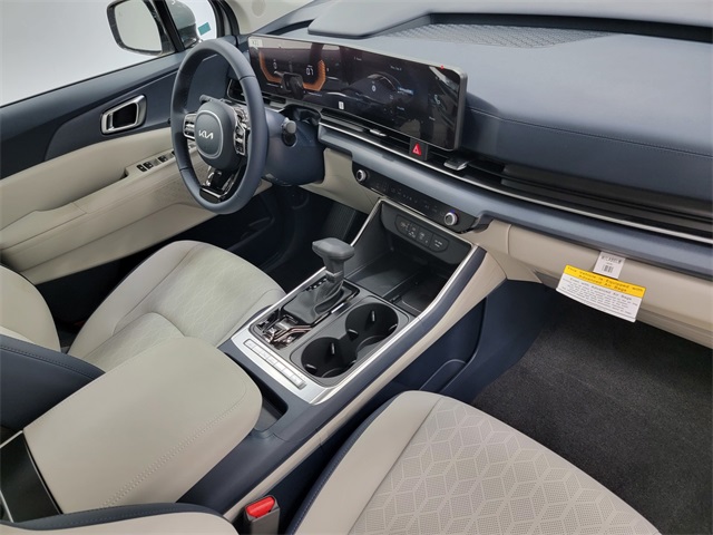 2026 Kia Carnival EX photo 17