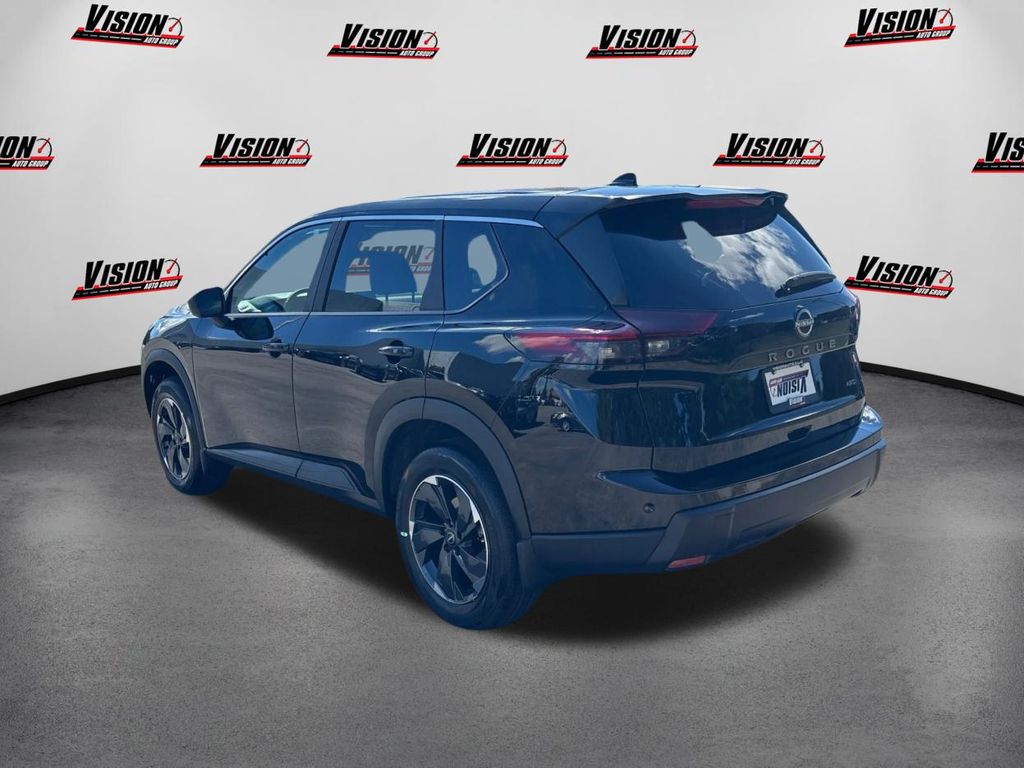 2026 Nissan Rogue SV photo 7