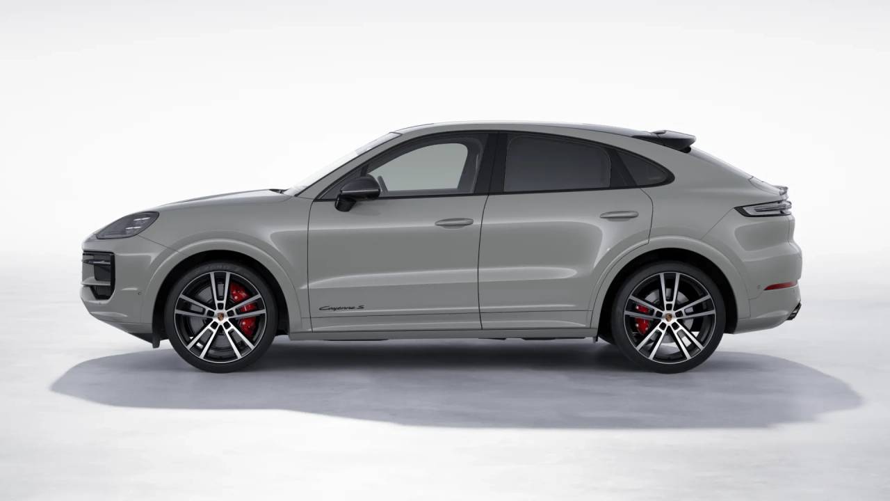 2026 Porsche Cayenne Coupe S photo 2