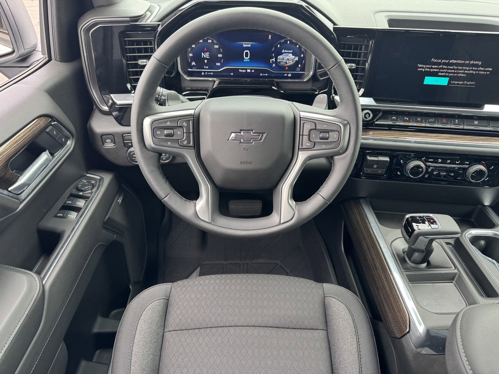 2025 Chevrolet Silverado 1500 RST photo 17