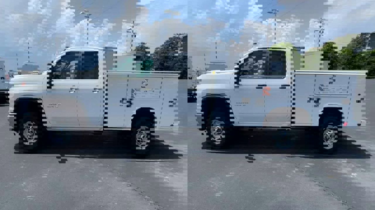 2024 Chevrolet Silverado 2500HD photo 5