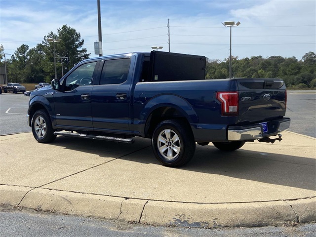 2016 Ford F-150 XLT photo 4
