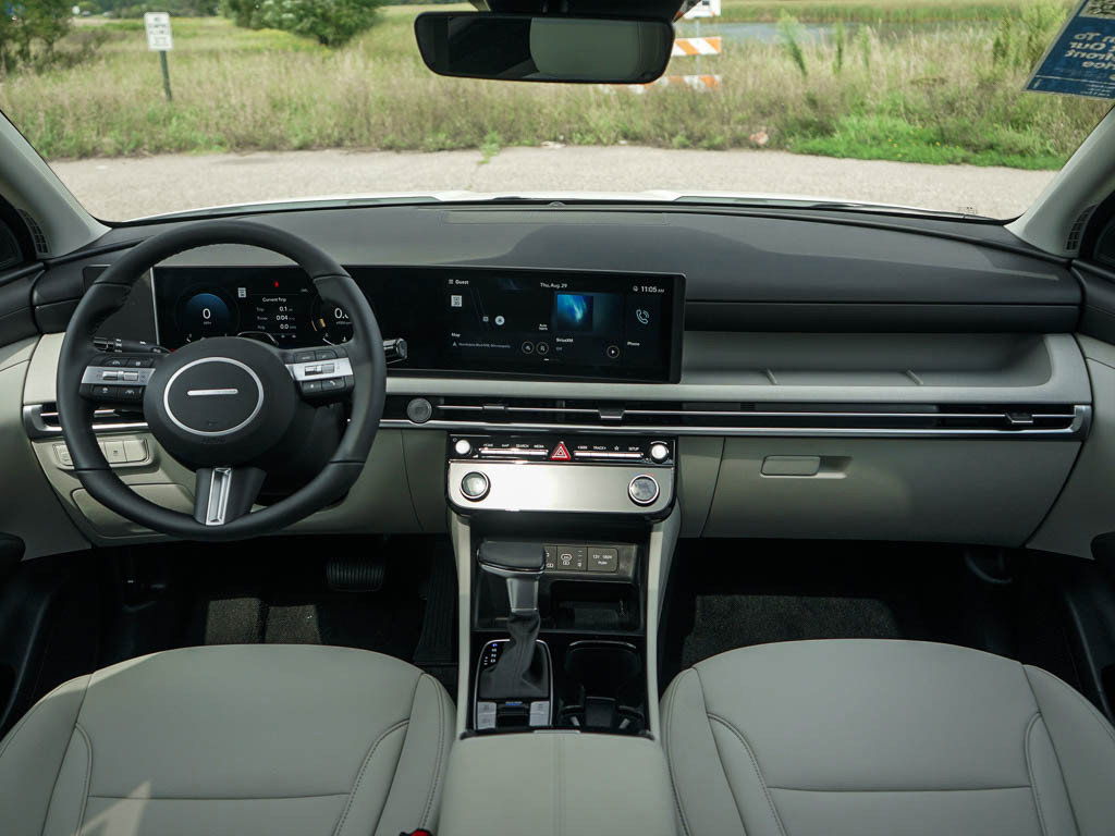 2025 Hyundai Tucson SEL Convenience photo 13
