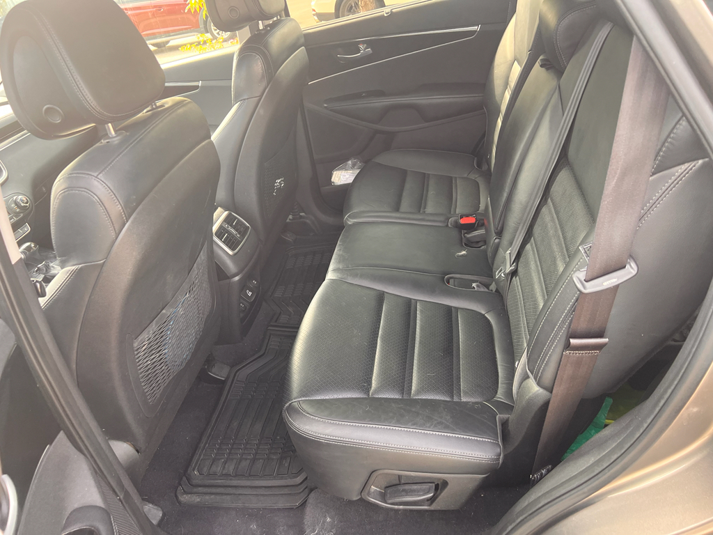 2016 Kia Sorento EX photo 4