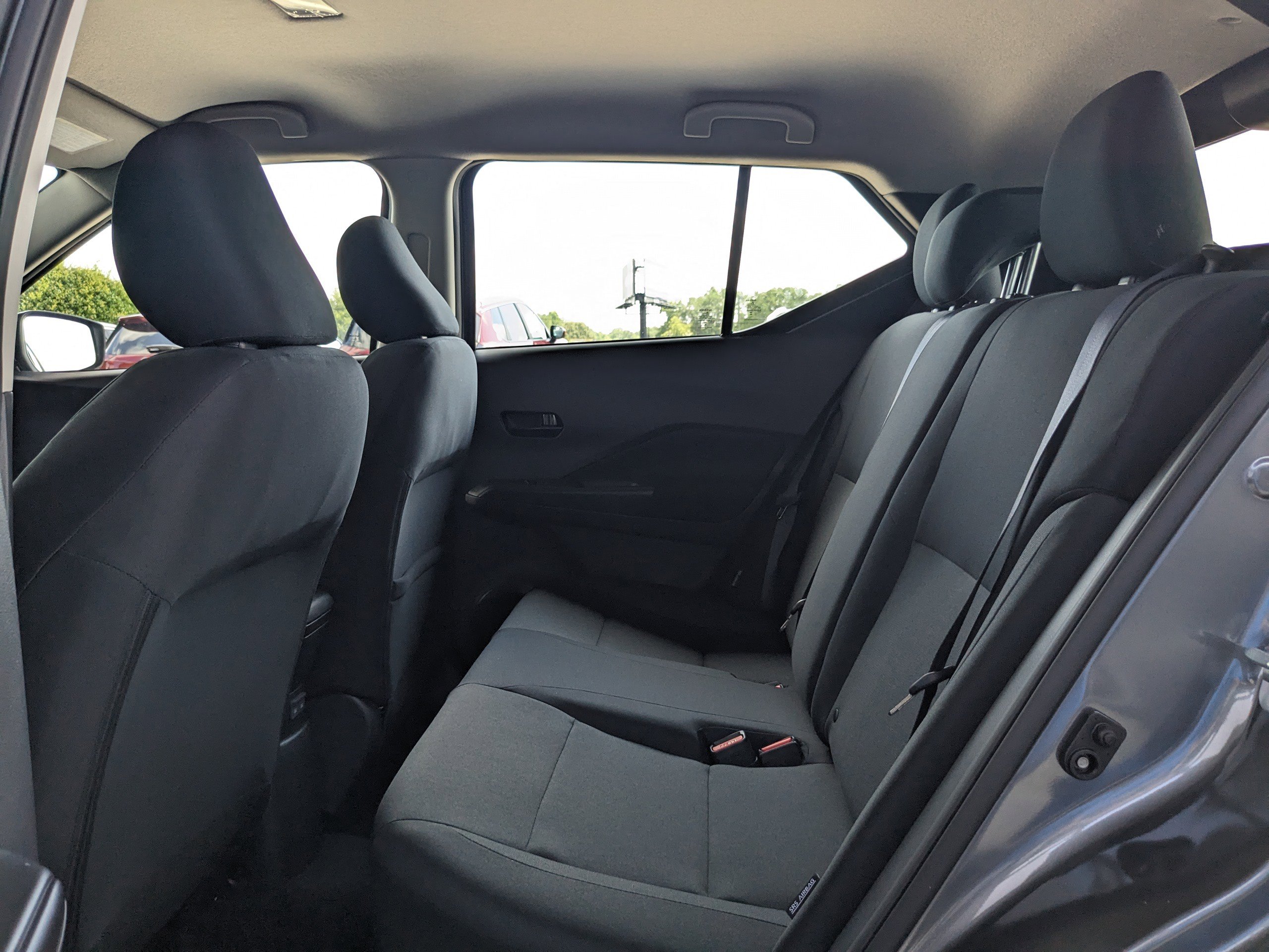 2025 Nissan Kicks Play S photo 7