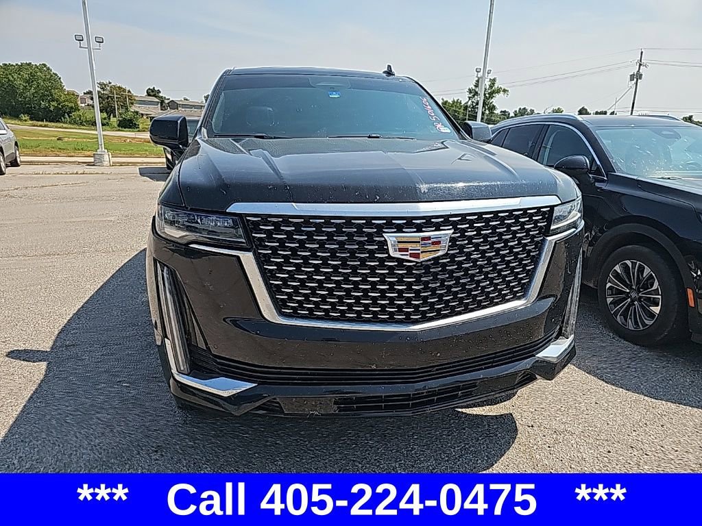 2023 Cadillac Escalade Premium Luxury photo 4