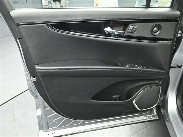 2022 LINCOLN NAUTILUS - Image 21