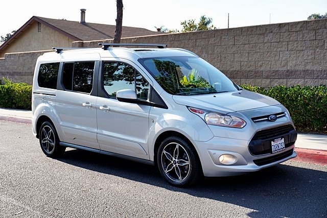 2018 Ford Transit Connect Titanium photo 5