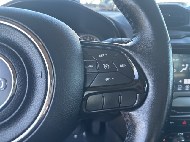 2019 Jeep Renegade Latitude photo 13