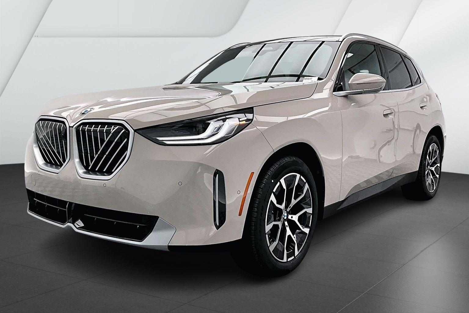 2026 BMW X3 30's photo