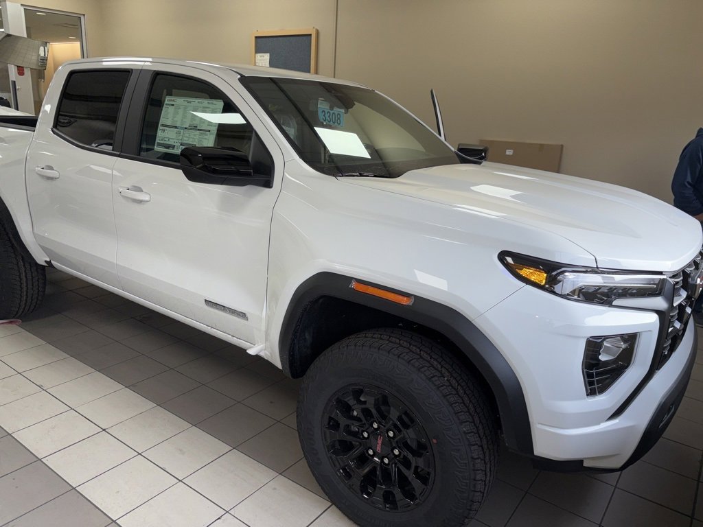 2026 GMC Canyon Elevation's photo