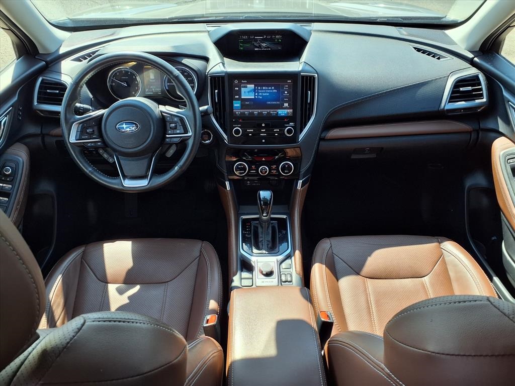 2021 Subaru Forester Touring photo 3